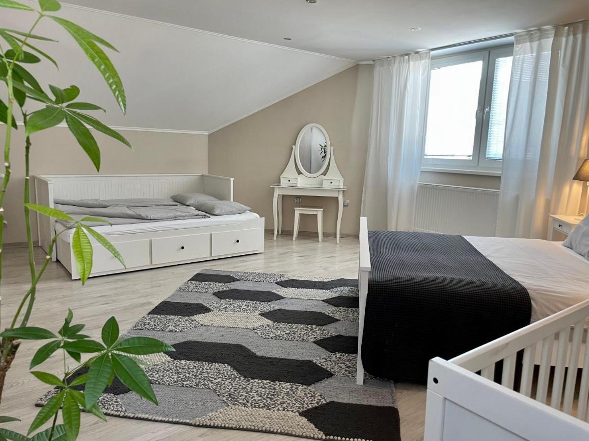 P&P Apartmany Bojnice Eksteriør billede