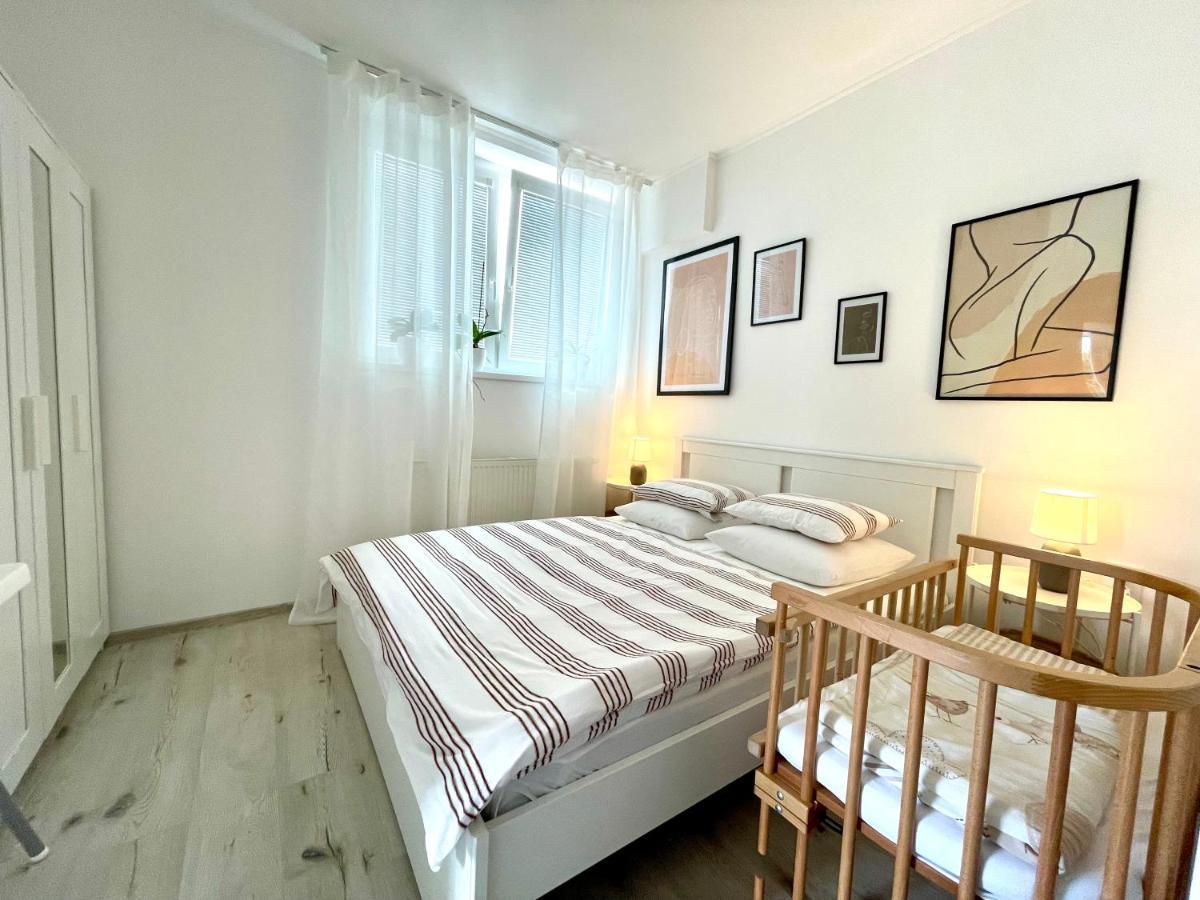 P&P Apartmany Bojnice Eksteriør billede